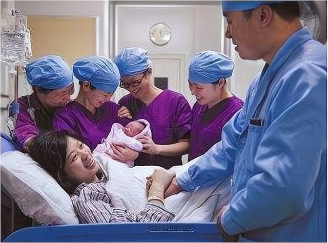 朝阳医院产科专家排名_朝阳产科医院人流多少钱_朝阳医院产科人多吗